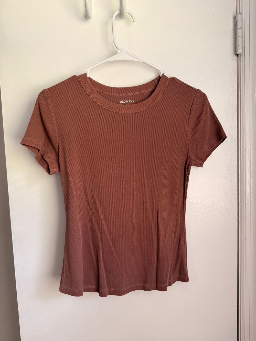 Old Navy Women's Short Sleeve Crewneck Tee — Rust Brown